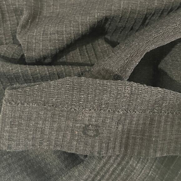 Lululemon Ebb to Street Tank Top Size 6 - Picture 6 of 6